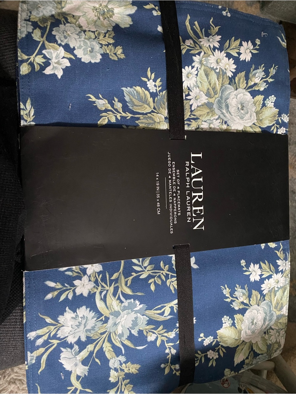 Lauren Ralph Lauren Blue Floral placemats (4 total with Cream & Green/Blue